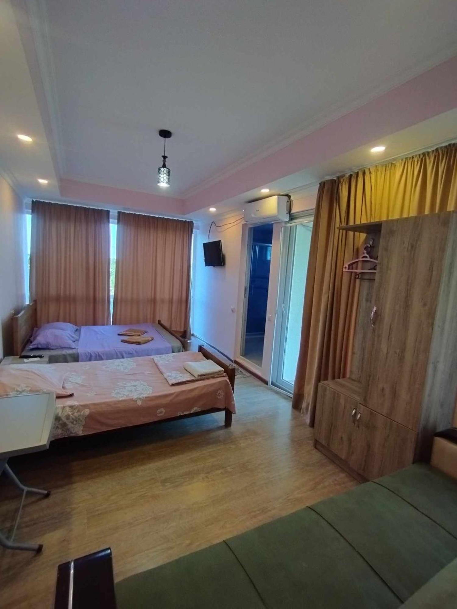 New Wave1 Hotel Grigoleti Quarto foto